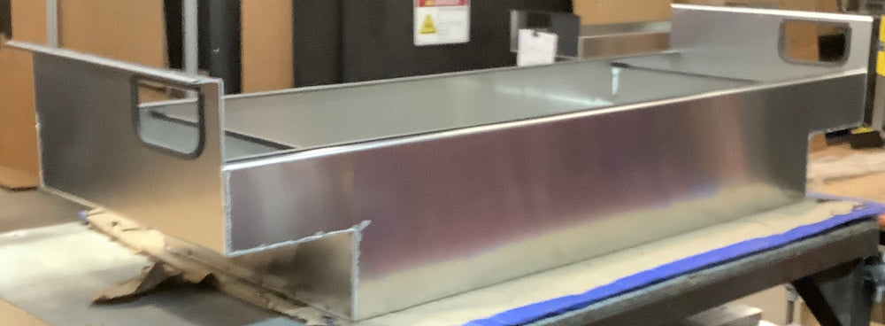 Outlet Cross Bin 13