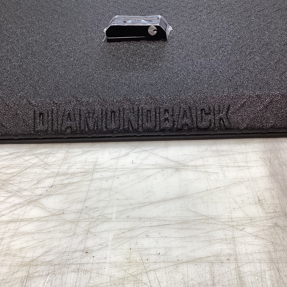 Outlet DiamondBack HD