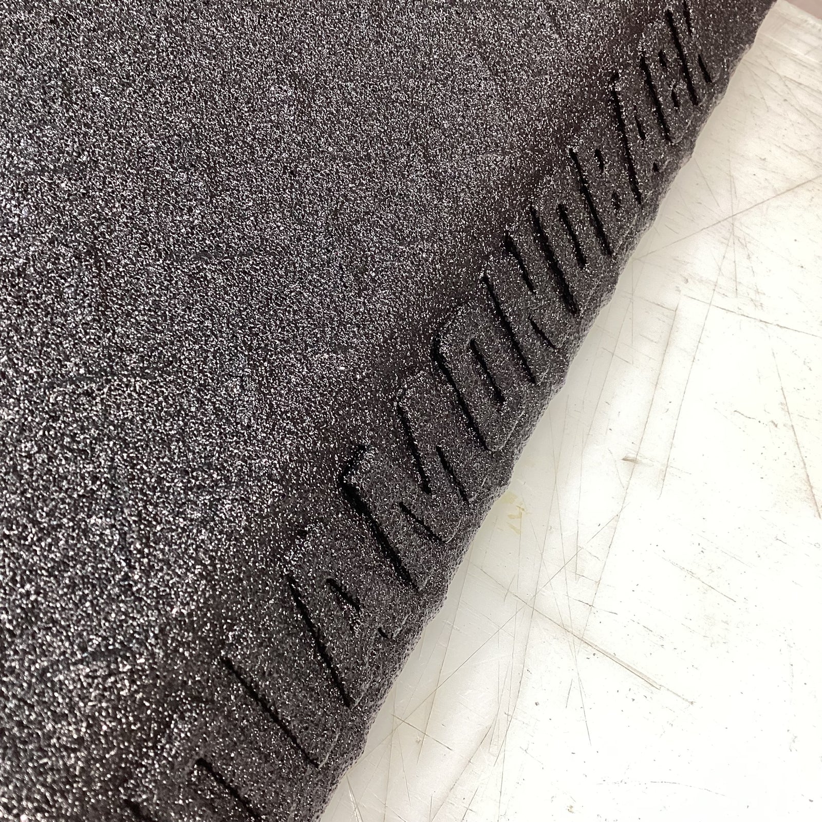 Outlet DiamondBack HD