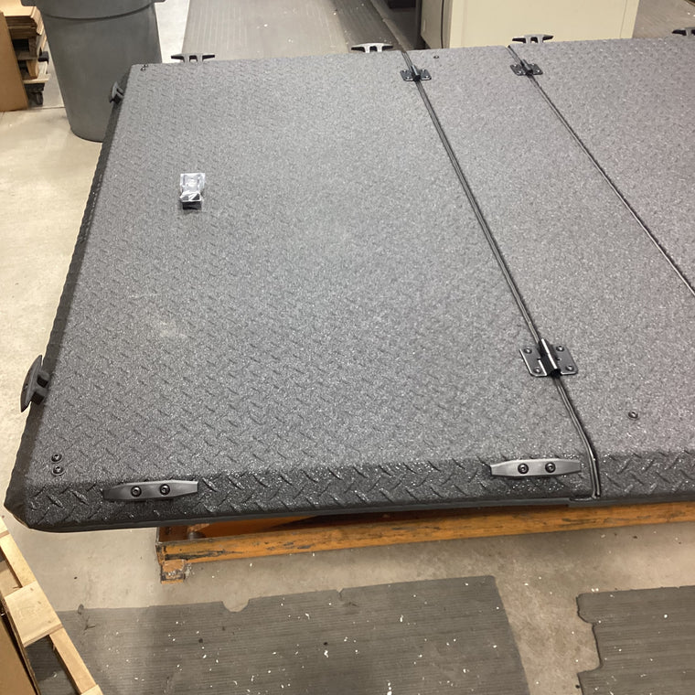 Outlet DiamondBack HD