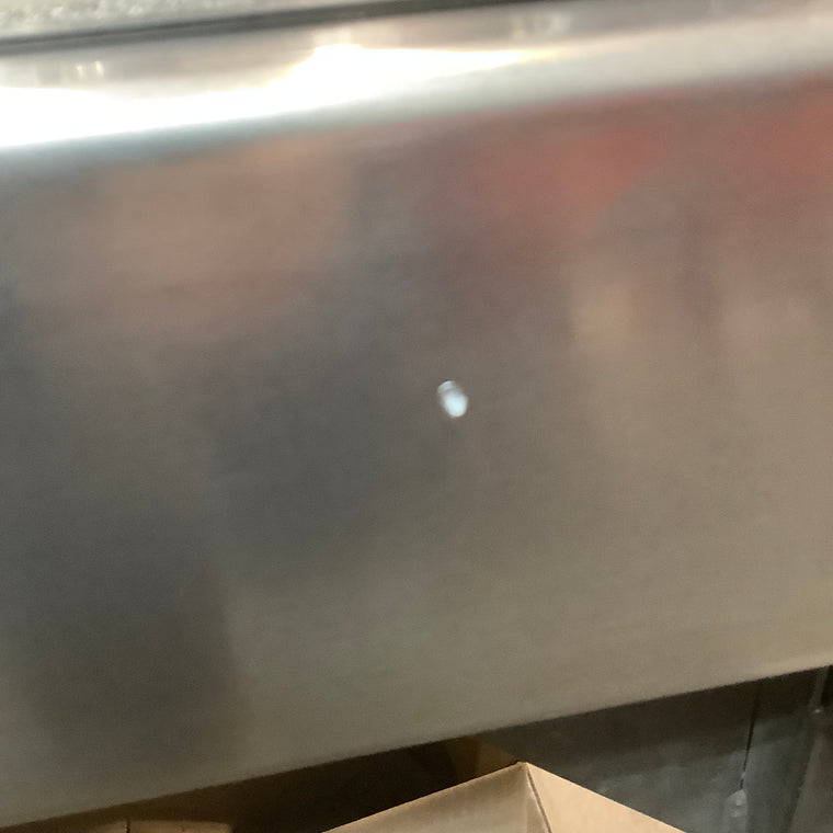 Outlet Cross Bin 8