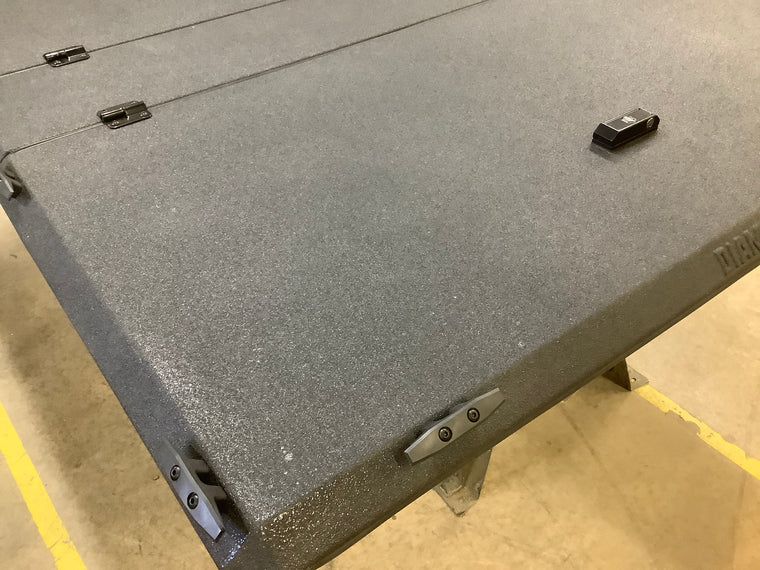 Outlet DiamondBack HD